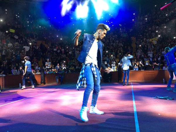 CD9_CHILE's tweet photo. #ExclusivaCoder
Presentación de @somosCD9 en León! @soyalannavarro
(c): @OYELAZONACODER https://t.co/cdsVaww3cK