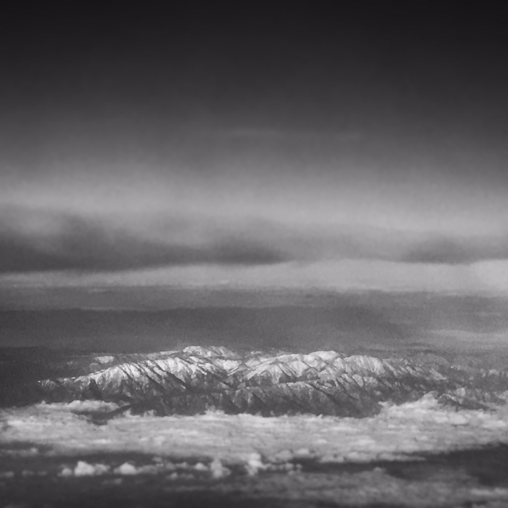 yclphoto's tweet photo. #challengenaturephotography day 5. Mnts east of LA en route to Nashville. Where is this? #mustexplore https://t.co/QE3pksp7SI