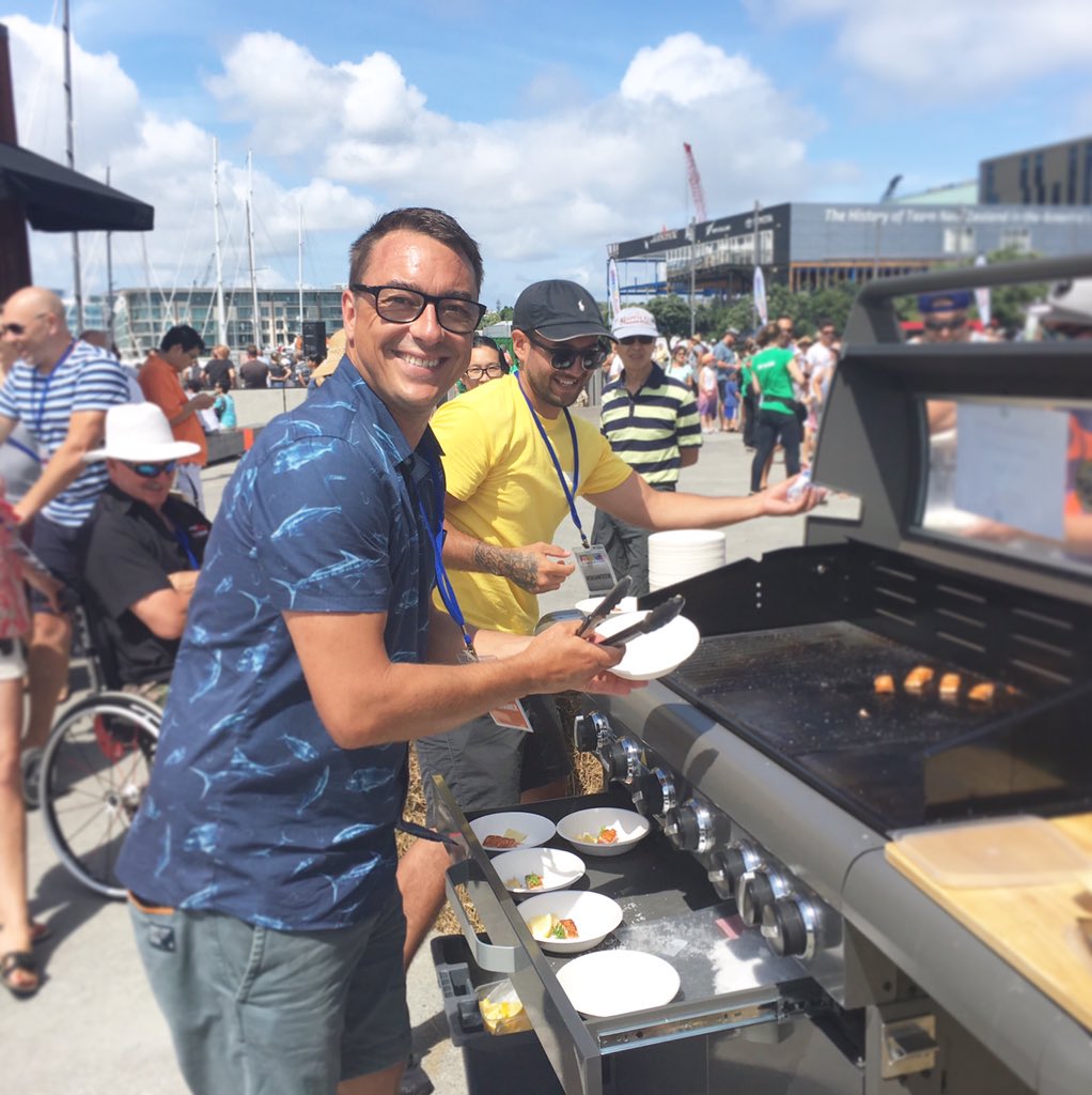 Nice shirt <a href="/MasterchefBrett/">Brett McGregor</a> that #NZSalmon is looking pretty nice too #AKLSeafoodfest