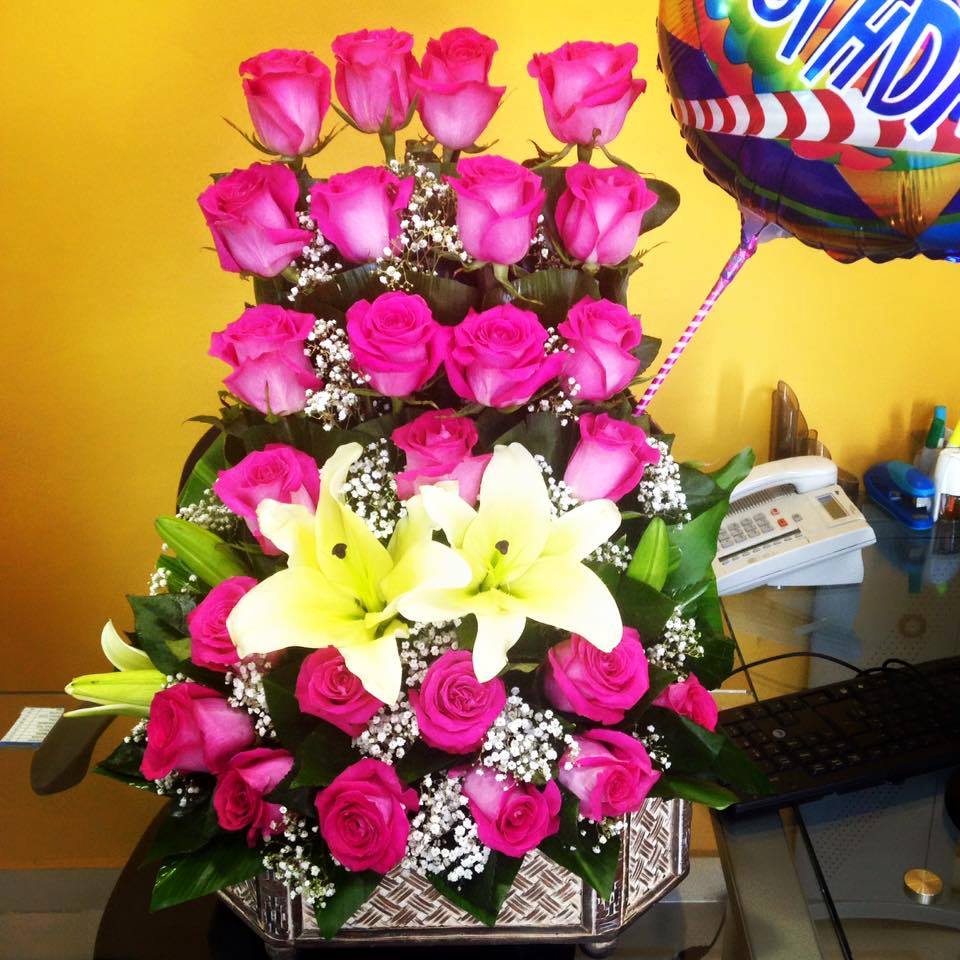 cediflor's tweet photo. Así como las flores, todos somos distintos, por tanto, para cada persona hay una flor #Cediflor 809.532.7777 https://t.co/Q2vHve0tsJ