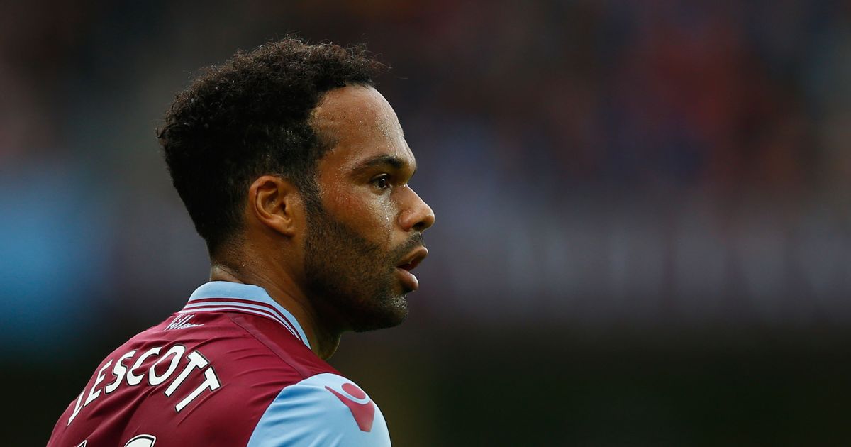 14EPLTransfers's tweet photo. Aston Villa have rejected a new bid for Joleon Lescott from American side LA Galaxy #AstonVilla #transferwindow https://t.co/V0rSG9NAqU