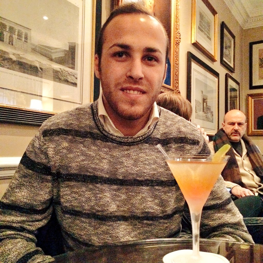 @DUKESBARLONDON drinking Martinez and The Grand Martini cocktail. #class #martini #dukes #alessandropalazzi