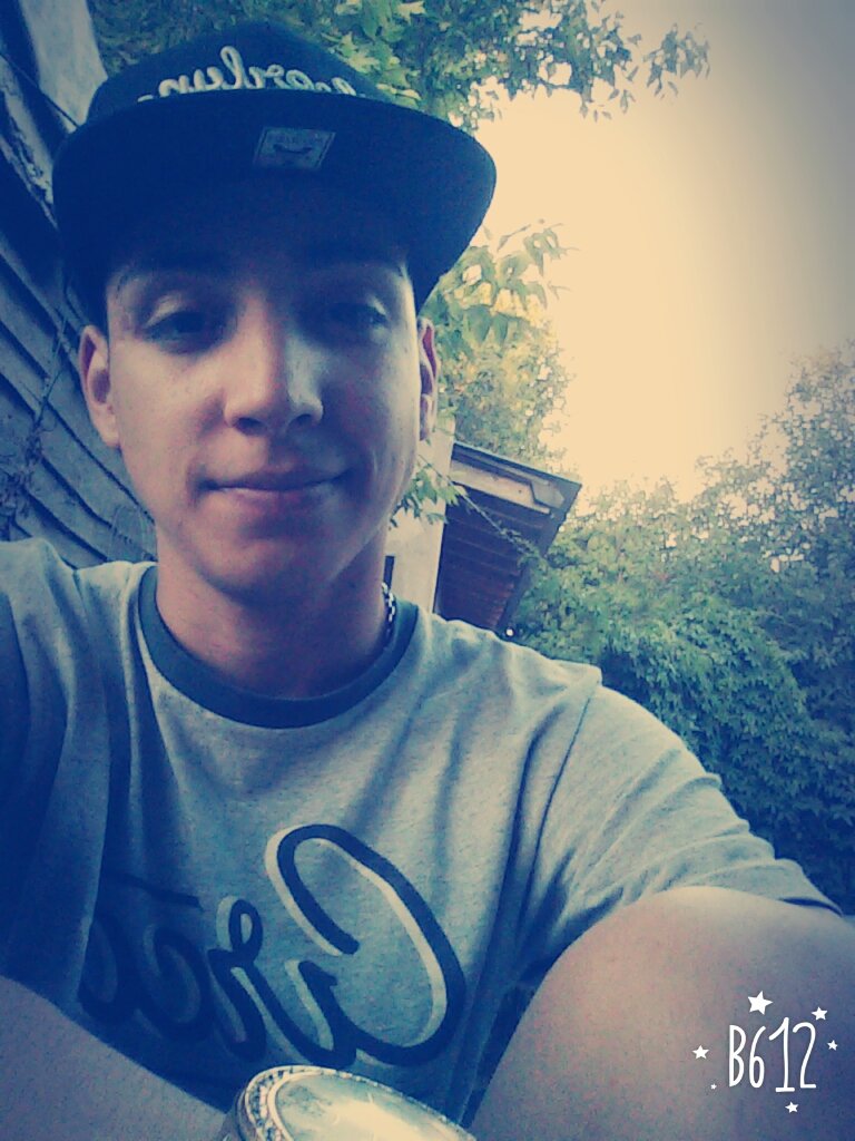 GabiiWiiz's tweet photo. Cara De Re Loco JAJAJAJA https://t.co/wkgqidZ5YD