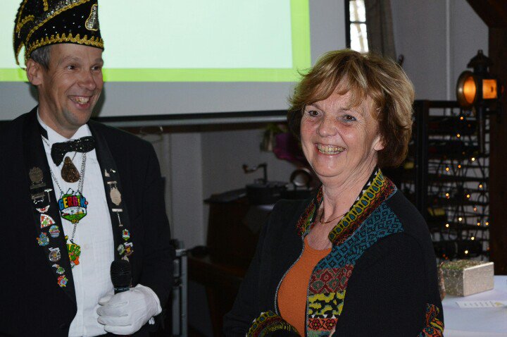 Gefeliciteerd Leny Leushuis Beste Peer 2016! #kottelpeern #denekamp #bestepeer