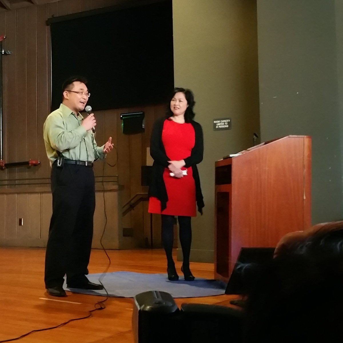 StevenChanMD's tweet photo. "We often hide our talents, but it's a crime to society if we don't share them." @edgeinterns at #ImagineTalks https://t.co/s48Jj9tJh4