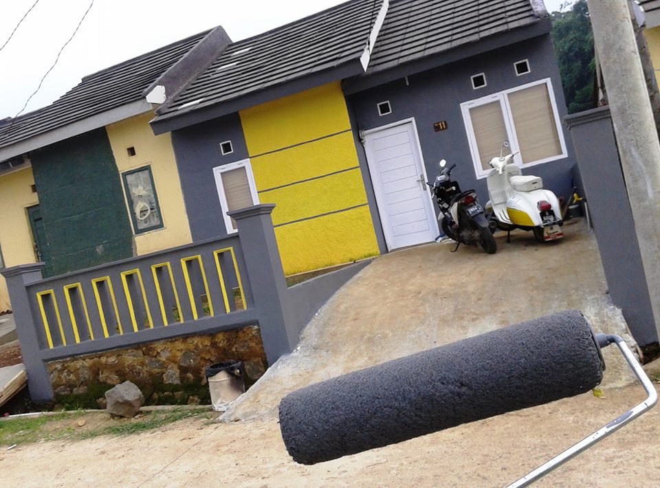 Mengecat sebelum ditinggalkan, karena mengecat sebelum ditinggali sudah terlalu mainstream. #BogorAaDatang