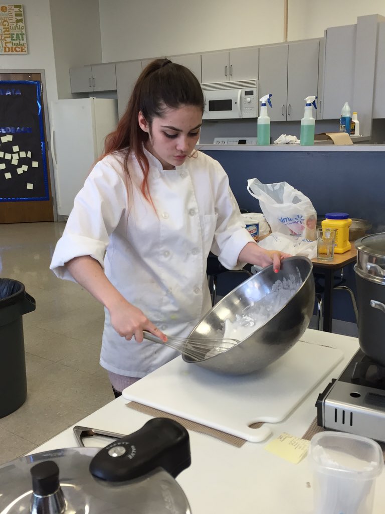 GHSCulinaryTeam's tweet image. We can do this! ProStart competition is just right around the corner. #teamwork #time? @MO_ProStart @ProStart