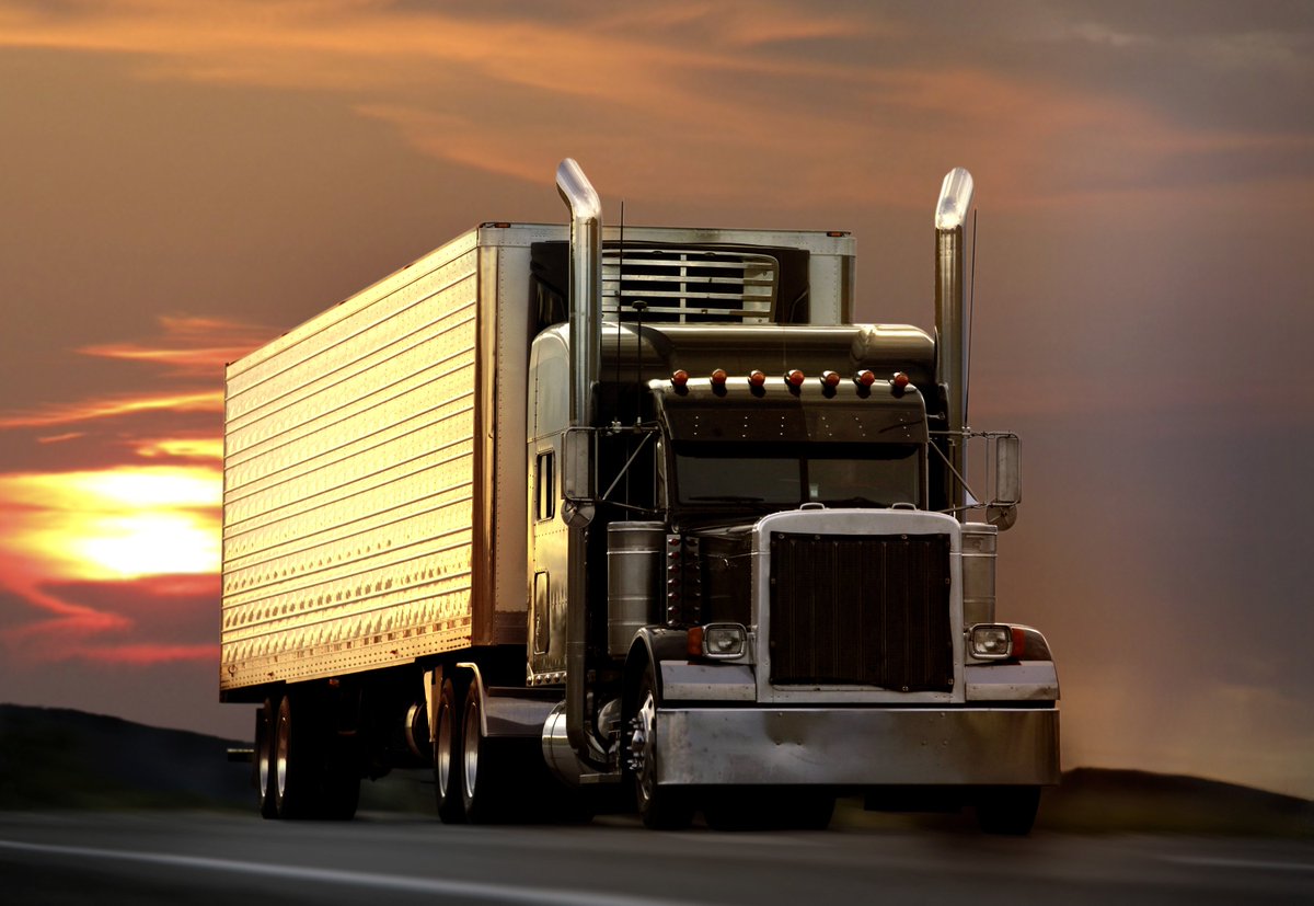 mikegoll2's tweet photo. RT https://t.co/rozKAUrpJ2 - Good evening drivers!
What's your 20?
#Truckers #Trucking #TruckDrivers #HealthyTr… https://t.co/rj7u6wgxSR