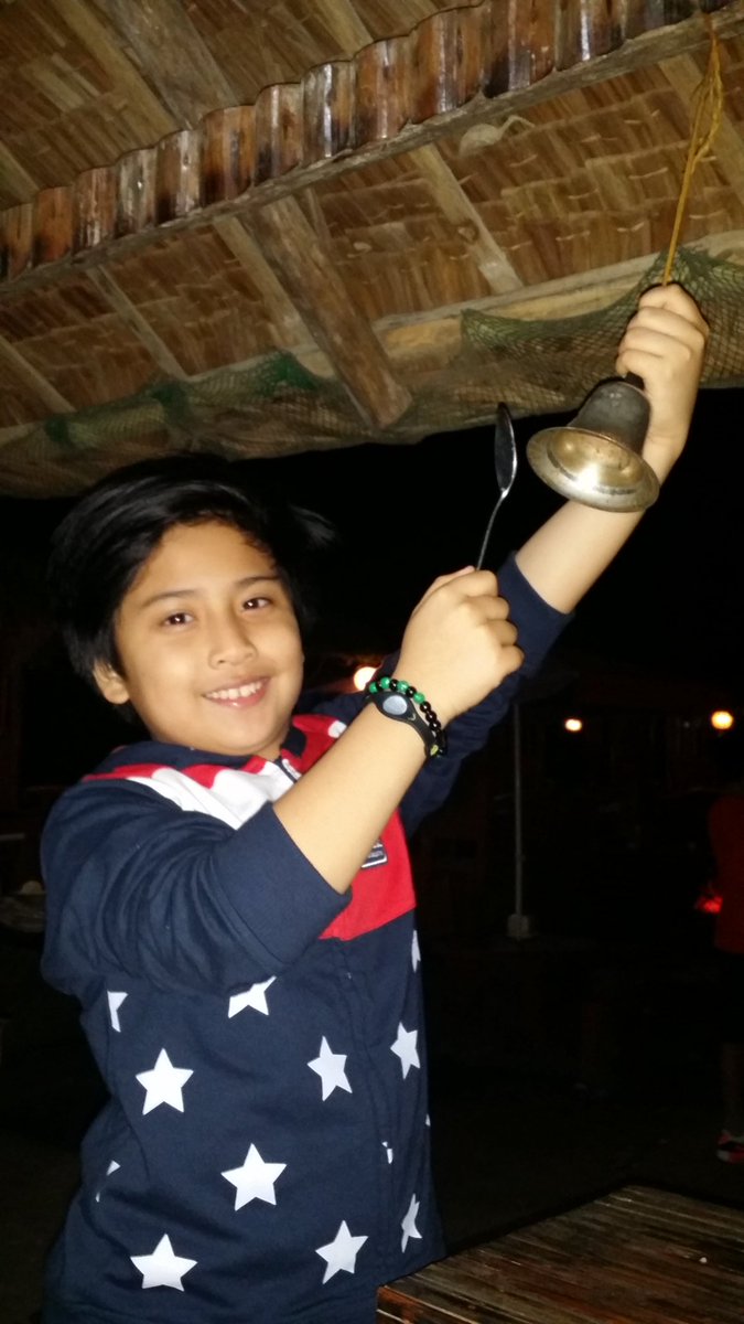 ErlindaLigon's tweet photo. cleng cleng cleng... Kakain naaaa. hehehe. 😊😄😜 https://t.co/J3wp8wFqHy