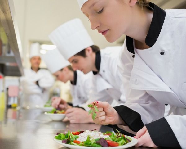 GastronomicaMex's tweet photo. Gracias a los concursos, ¡Sirha México reunirá a los chefs más famosos del continente! Ven y conócelos :) https://t.co/pTGvU9CAsF