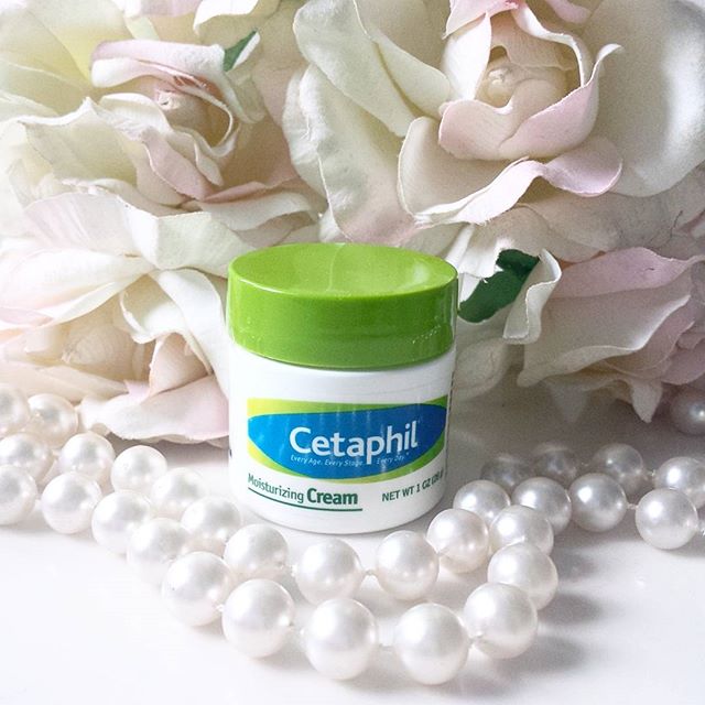InfluensterCB's tweet photo. Switch to the skincare regime that will make your skin more #Cheerphil! https://t.co/gsuP4NzcZ6