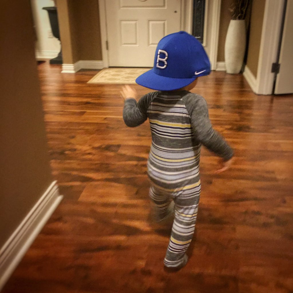 BKoepka's tweet image. This little guy knows what's up! Thanks for the support buddy!! @joeyalyx @nikegolf #Boom