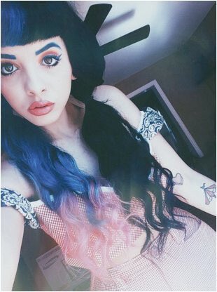 fcckfcke's tweet image. new but not new um retweet for me?