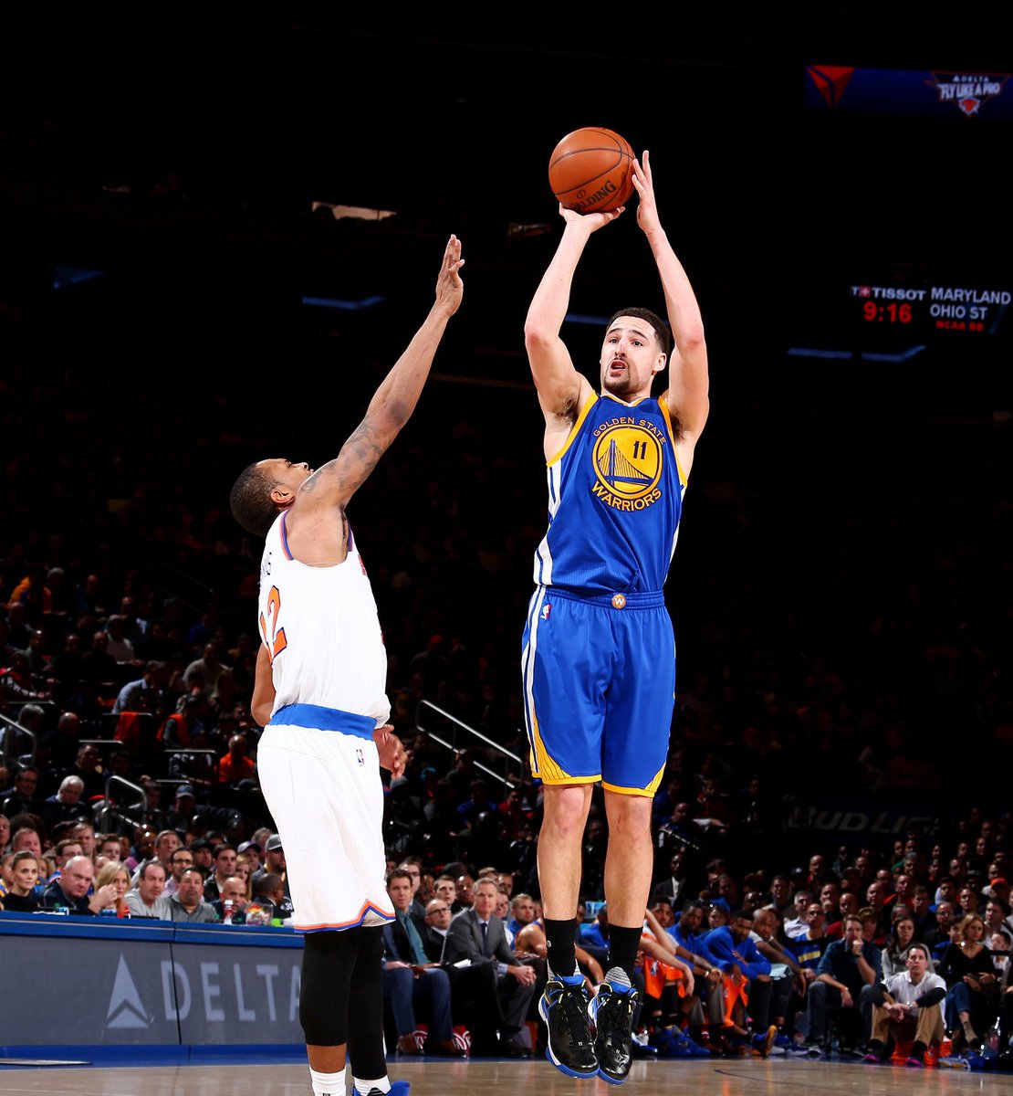 Roger_Mounger's tweet photo. .@KlayThompson had 34P (14/18 on FG's) in #GSWatNYK (3rd straight game with 30+ points for @warriors). #SplashChart: https://t.co/OXm4wMQ1oi