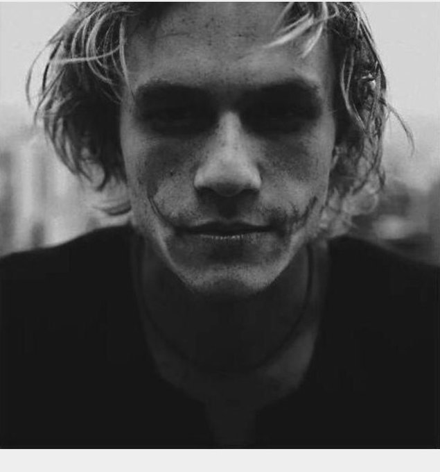 What an inspiration. Heath ledger🤘🏼 https://t.co/7UlYIm0nMM<a href="/tag/toes"class="tags"><span>#toes</span></a>