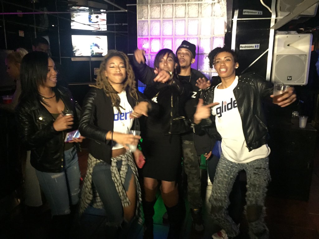MajorDobbins's tweet photo. my brothers is my brother, like my brother is! #Gliderz @BigTim_ https://t.co/IE1kptpfuR