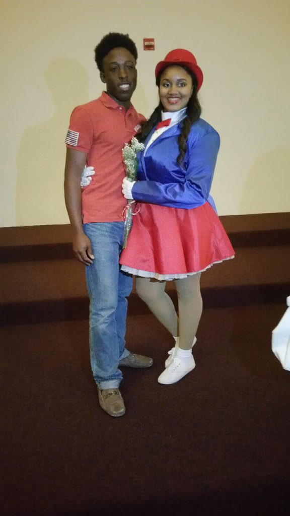 adoseofdejaa's tweet photo. Nobody will understand how much and I love and miss you chan.. I cry almost everyday I love you 💋💞 #RipChandlor https://t.co/dydoZzaBc3