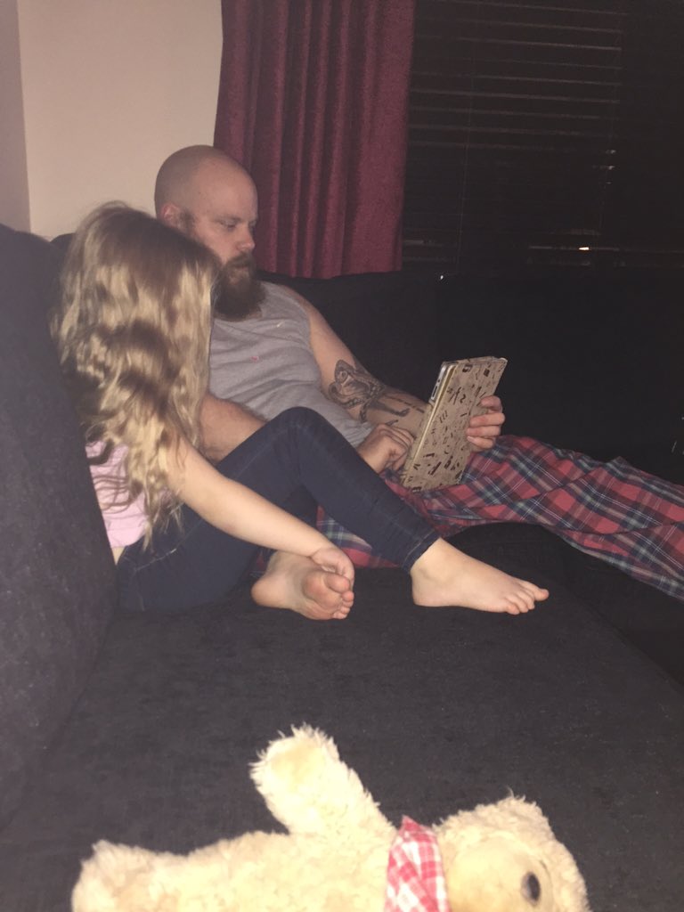 JoGreen1982's tweet photo. Love this natural picture of Penny and her dad, always chilling out together, #daddysgirl @AdamAlkrington https://t.co/48r3rojuhv