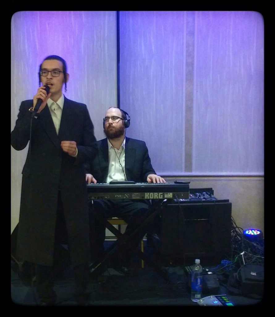 Jewish Music (@jewishmusichook) on Twitter photo Taking it away tonight in <a href="/AteresGolda/">Ateres Golda</a> is the great <a href="/DudiKnopfler/">Dudi Knopfler</a> as singer and the greatest <a href="/YankyBriskman/">Yanky Briskman</a> on keys Taking it away tonight in <a href="/AteresGolda/">Ateres Golda</a> is the great <a href="/DudiKnopfler/">Dudi Knopfler</a> as singer and the greatest <a href="/YankyBriskman/">Yanky Briskman</a> on keys