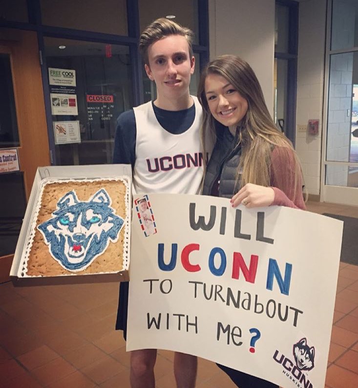 OYAhuskies's tweet photo. #UCONN #slayers https://t.co/zBwbnHpr7c