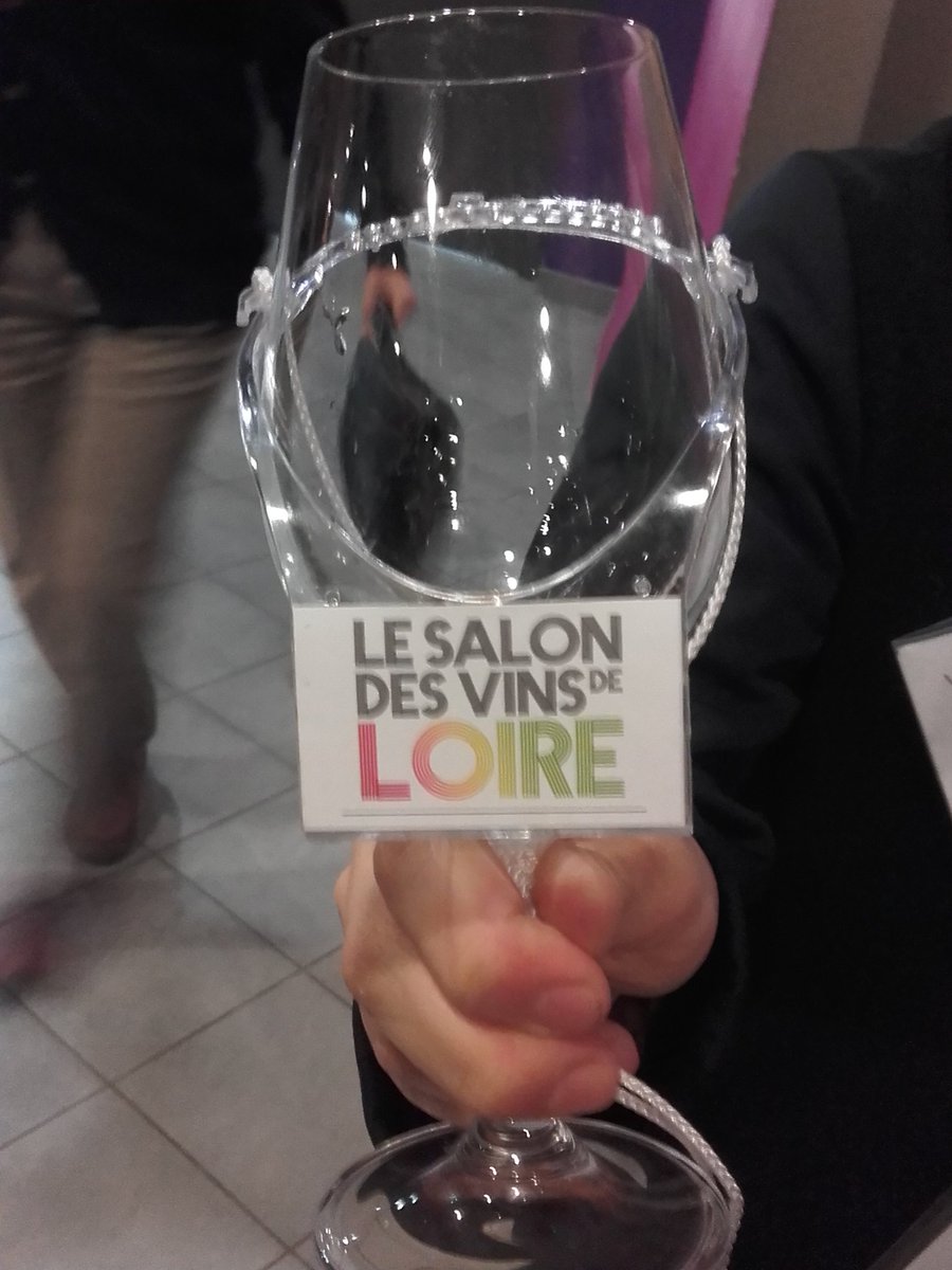 angersinfo's tweet photo. Quel vin associer à la cuisine fraîchement étoilée de @PascalFavredanne ? @guideMichelinFR  🍴🍷#SVL16 #Angers https://t.co/YaFqnsNgTe