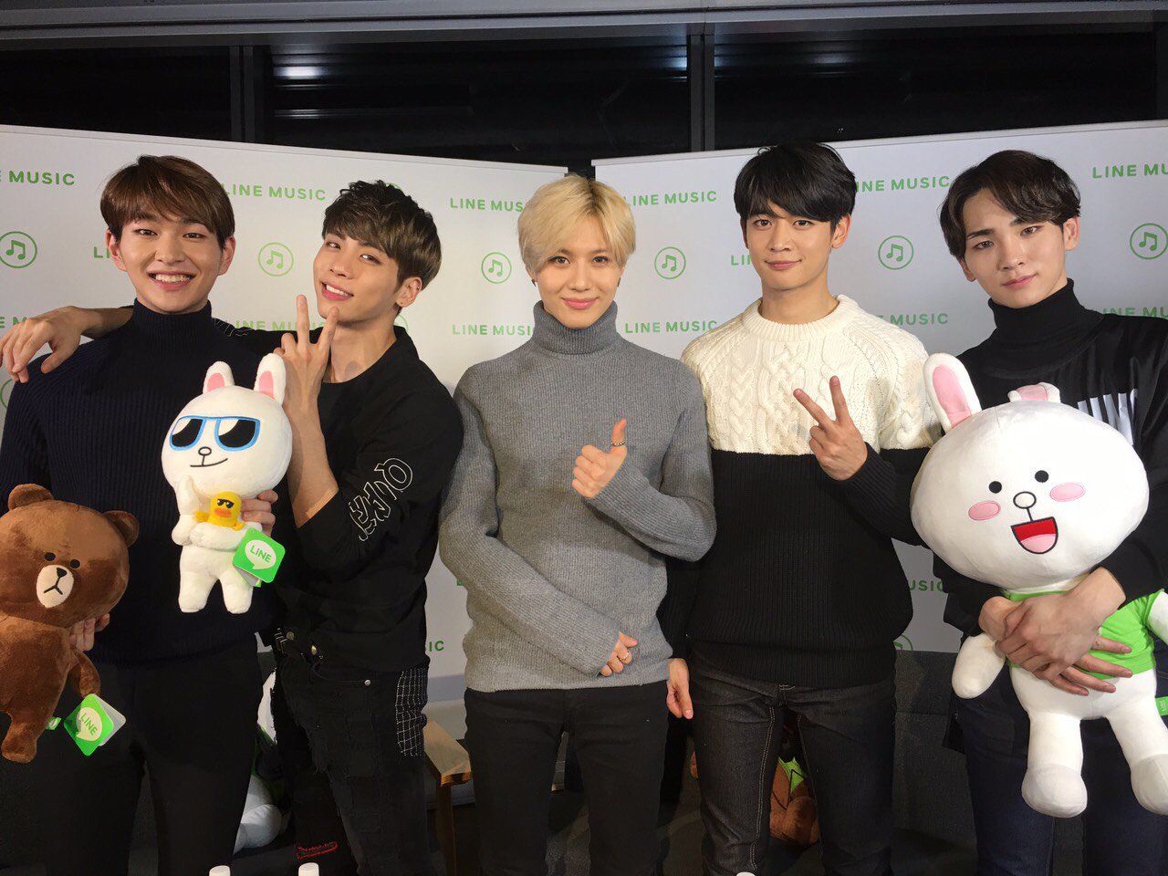 Line Music 1 30に全国ツアー Shinee World 16 D D D をスタートさせた Shinee 昨年の生配信に登場してくれた際の様子をインタビュー記事で振り返ろう T Co Yrtr8rhtkk T Co Vz0ycoxuoi Twitter