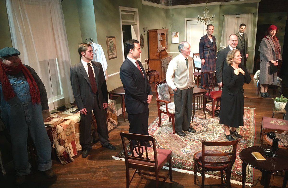 OdysseyTheatre_'s tweet photo. Final curtain call for #AwakeSing tonight. Thanks to everyone for an extraordinary run! #LAThtr #caruso https://t.co/yXhTsp2hBy
