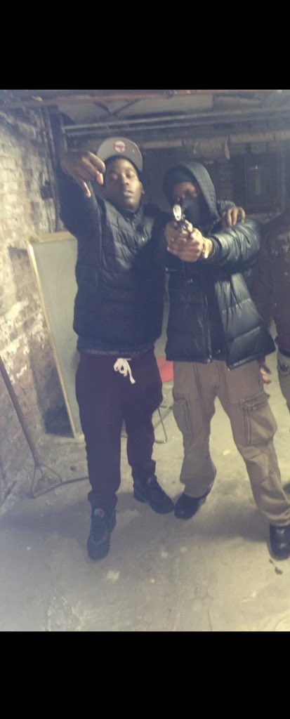 SakBoyTb's tweet photo. Da Duo 😶 #TYQUANBROTHERS https://t.co/g0wd8txVh4