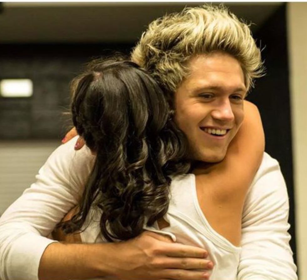 discosociopaths's tweet image. Ретвить или никогда не обнимешь их 👅

#Top50FansOneDirection 
#OneDBestFans2016