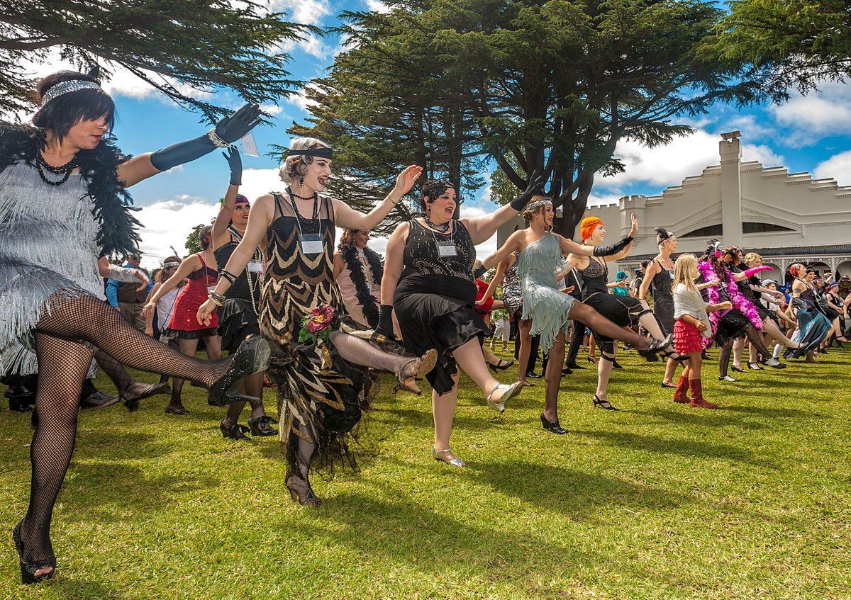 Dorisdateline's tweet photo. Don that flapper dress &amp; shimmy and shake at the 1920s Festival in the Blue Mts this weekend @visitbluemntns https://t.co/PYuswYEqGL