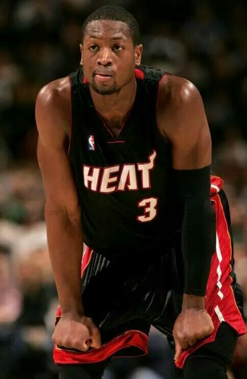 Hurtbreaker03's tweet photo. Congrats (IDOL) Dwyane Wade 12th Straight All Star fever.
#DWadeNation🏀🏀🏀
#WadesWorldFDN👐👐👐
#LiNingSports👣👣👣 https://t.co/s5MPvDHlME