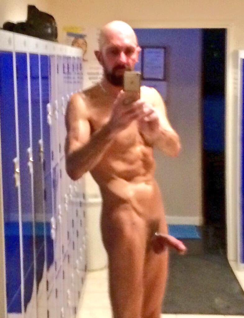 guyswholiketo's tweet photo. It's time for 2016 first #followerweek and a newbie @GaySparx See more here https://t.co/w5qkIUiO1g https://t.co/whqUOFVZ8e