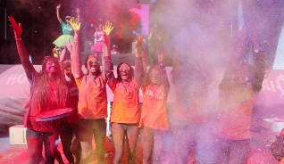 mutransmurcia's tweet photo. La Holi Run llena de color Cabezo de Torres ¿te lo perdiste? (fotos) https://t.co/rxEm5f14B3 vía @diariolaopinion https://t.co/eYxHW0u1pR
