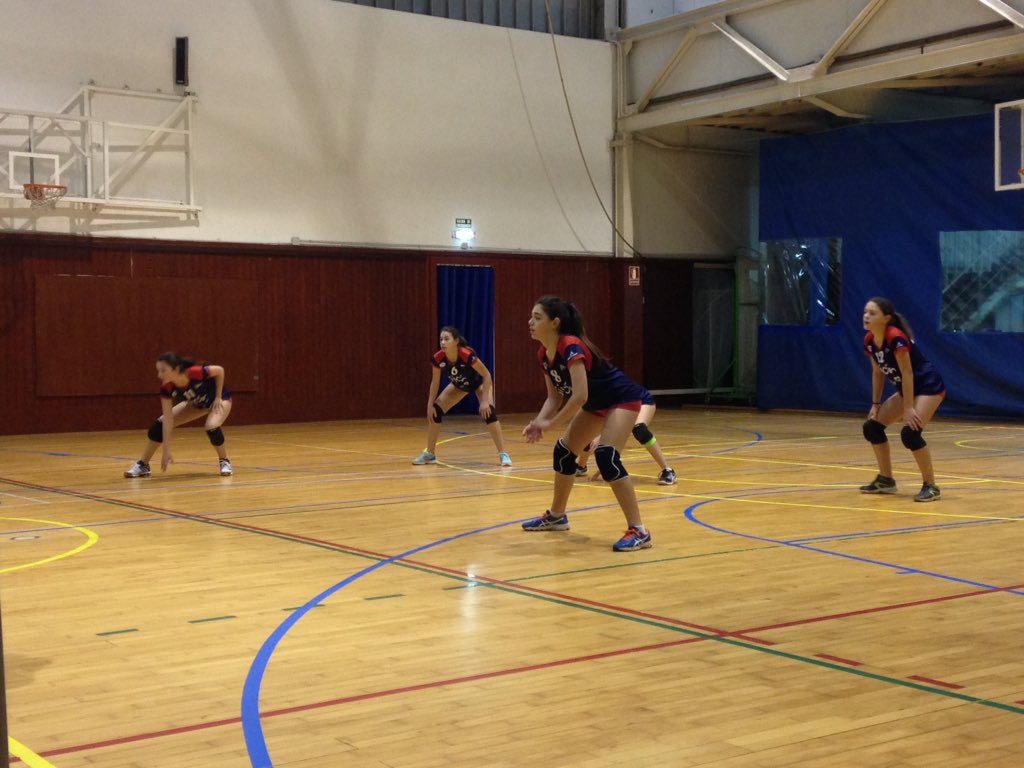 VoleibolRGCC's tweet photo. Victoria #InfARGCC por 3-0 en el duelo grupista de la A-1 ante #Inf2002RGCC #RGCC #SomosGrupo https://t.co/oZY8lqn45S