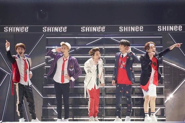 ShawolThfc's tweet photo. #SLAYNee #swj2016fukuoka 👑 https://t.co/Kv8iwhUKxF