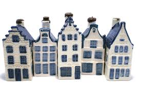 Opnieuw record op woningmarkt, aanbod huizen krimpt: ow.ly/XMBYk