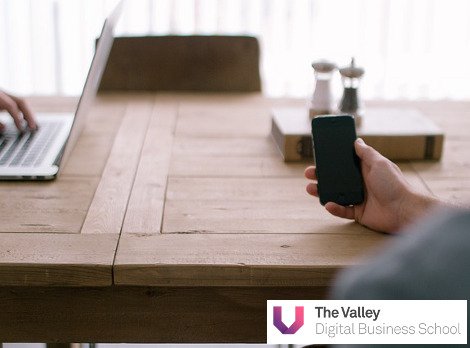 MovistarCentre's tweet image. ¿Por qué es  importante modernizar la atención al cliente? @TheValleyDBS @billiesastre mwcb.in/1TjKmf1