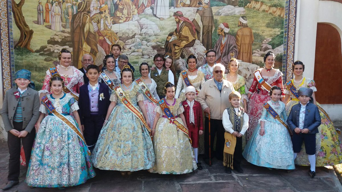 Gran dissabte que vam pasar amb la <a href="/fallalembut/">FALLA L'EMBUT</a> que van fer l'acte de germanor en Borriana, va estar d'alló més bé!👏