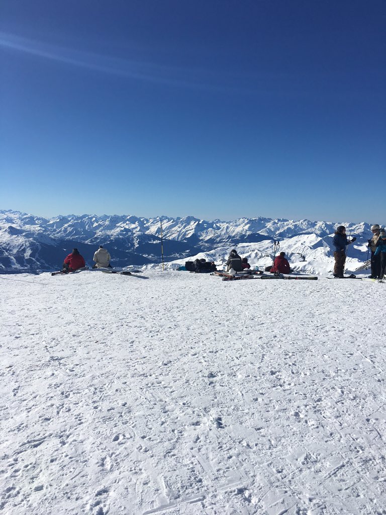 arnaud_cdlv's tweet photo. #onétaitbien #QLF #laplagne #3250m https://t.co/LE7XuH7Pw8