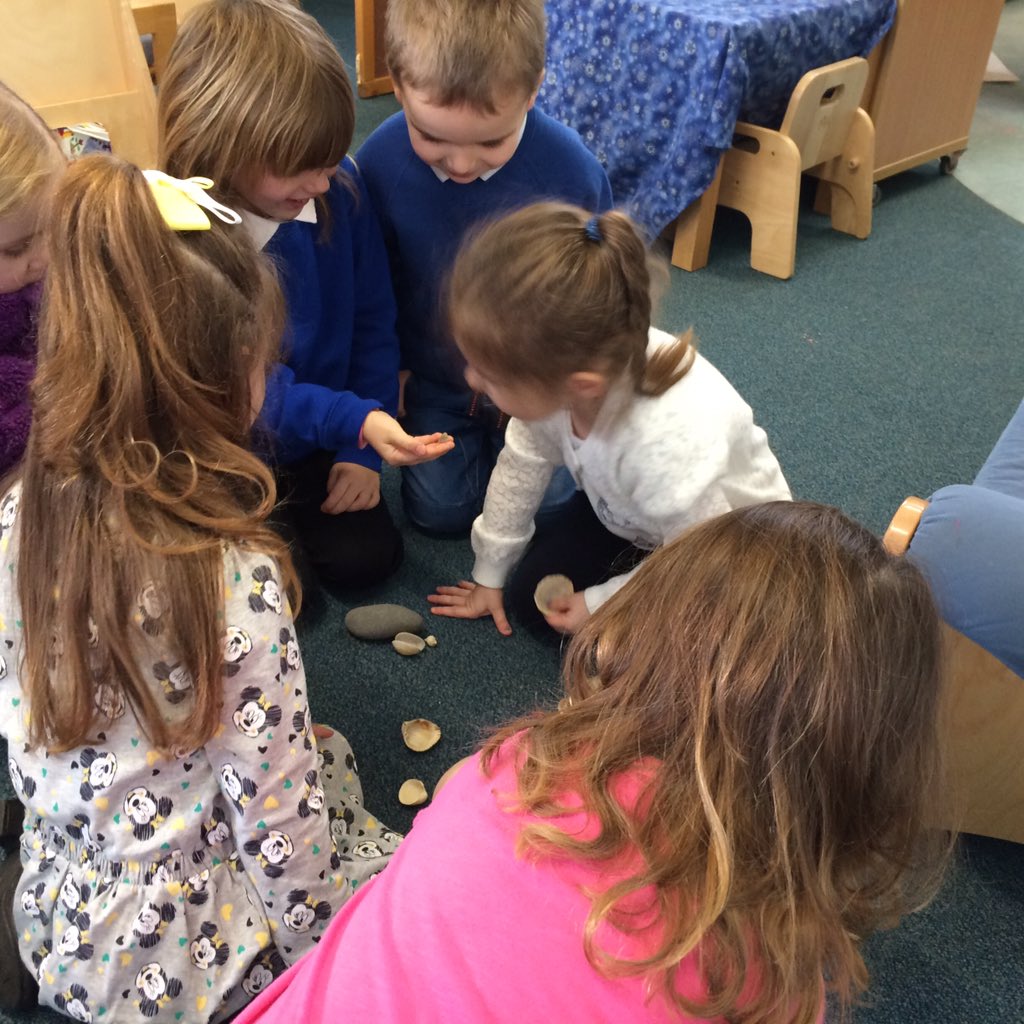 WeePansNursery's tweet photo. Zara brought in some shells and stones she collected at the beach. She enjoyed showing her group. https://t.co/c5JnDsUU0d
