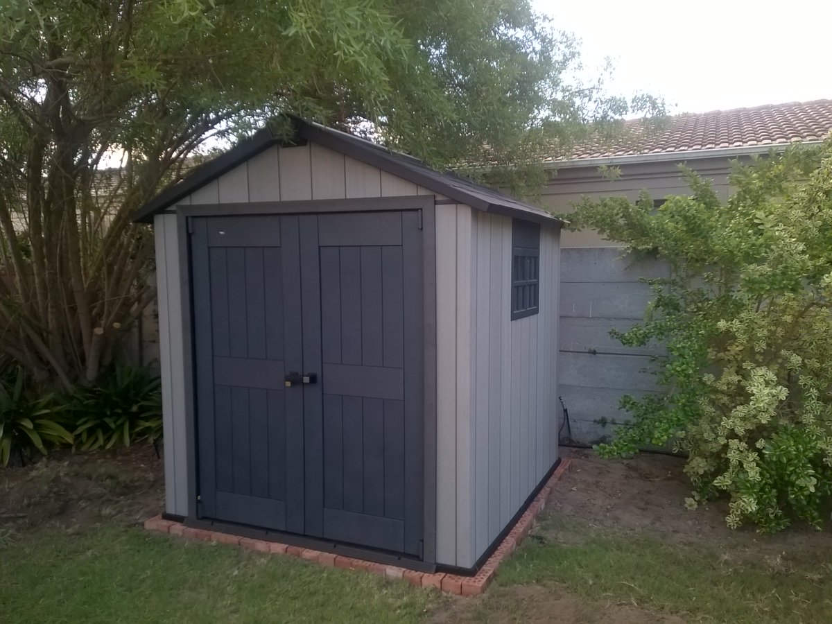 KeterSA's tweet image. The Oakland 757 standing proud &amp;amp; looking fab in Werner's CT Garden! #shed #outdoorstorage

za.keter.com/products/sa-oa…