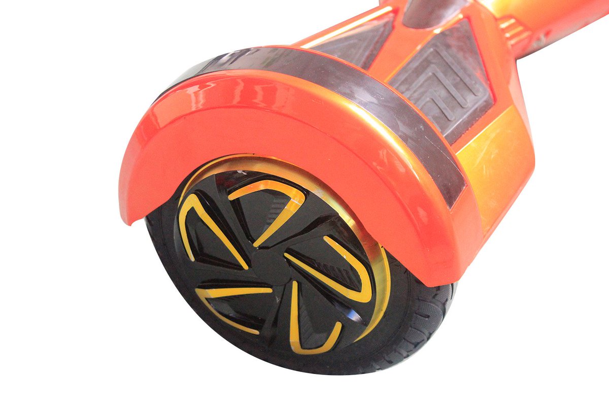 BuzzBoardz's tweet photo. Reliable &amp; quality. Get your buzzboard and enjoy the #hoverboard craze for yourself! https://t.co/GytHkHhy7B https://t.co/ovGx7cW7d5