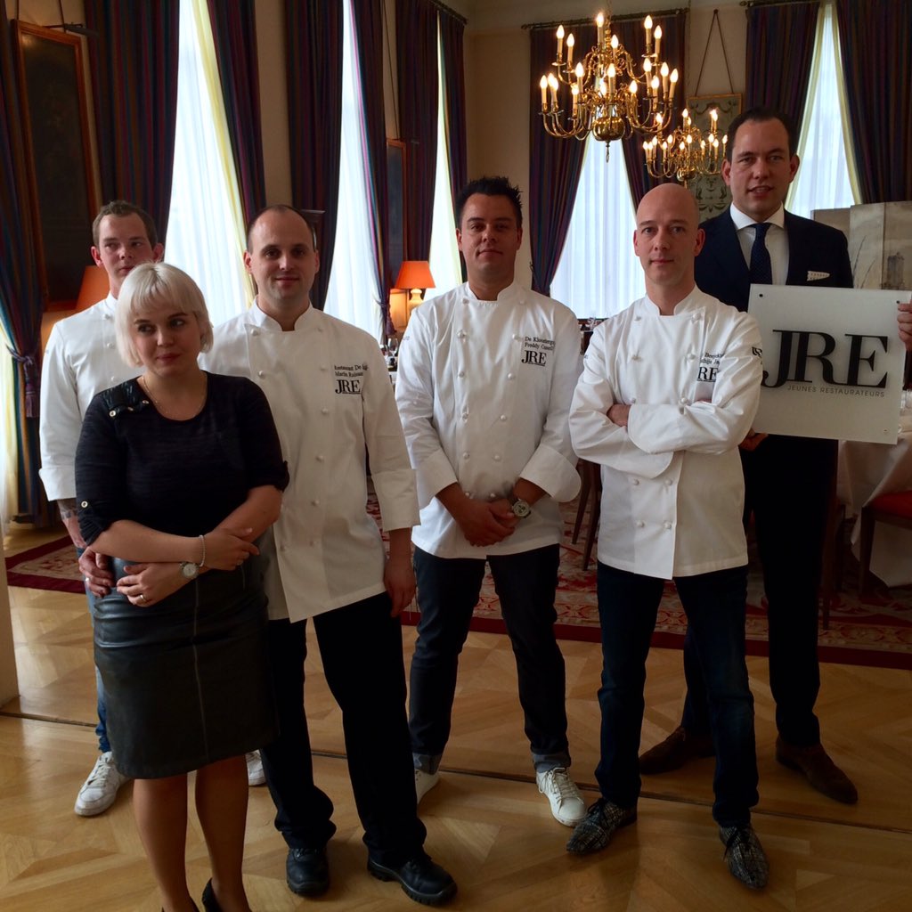 Zojuist de nieuwe leden gepresenteerd. Welkom <a href="/DeFuikAalst/">Restaurant De Fuik</a>, <a href="/debeejekurf/">De Beejekurf Venray</a>, <a href="/Semsleeuwarden/">Sems</a> en <a href="/Kloostergang/">Kloostergang</a>! #jrenl