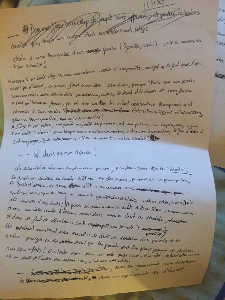 HumourFDPoff's tweet photo. " obéir , est ce renoncer à la libérter ? " https://t.co/FHX0k2Etby