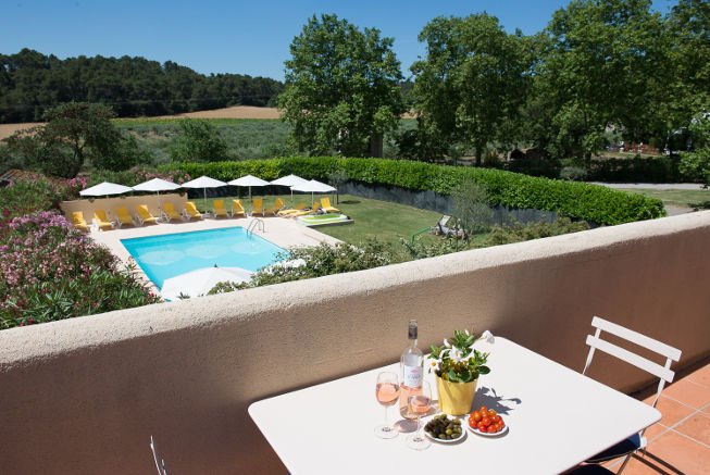 TheBigDomain's tweet photo. Enjoy a relaxing &amp; peaceful break at @ChateauCanet in the South of #France - https://t.co/gE5kCL4V1D https://t.co/SqszX50vRI