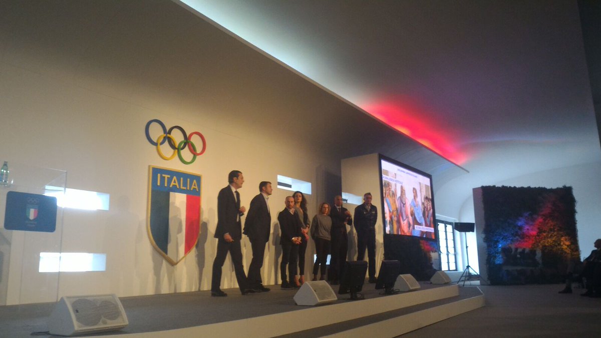 Coninews's tweet photo. Ecco la squadra di Marketing Ambassador già pronta a volare per #Rio2016! E che squadra! #italiateam 🇮🇹 💪 https://t.co/M3daE5Hl7V