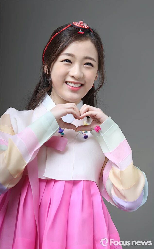 jinsolrl's tweet photo. New ava'-' https://t.co/qn6J8r8BDY