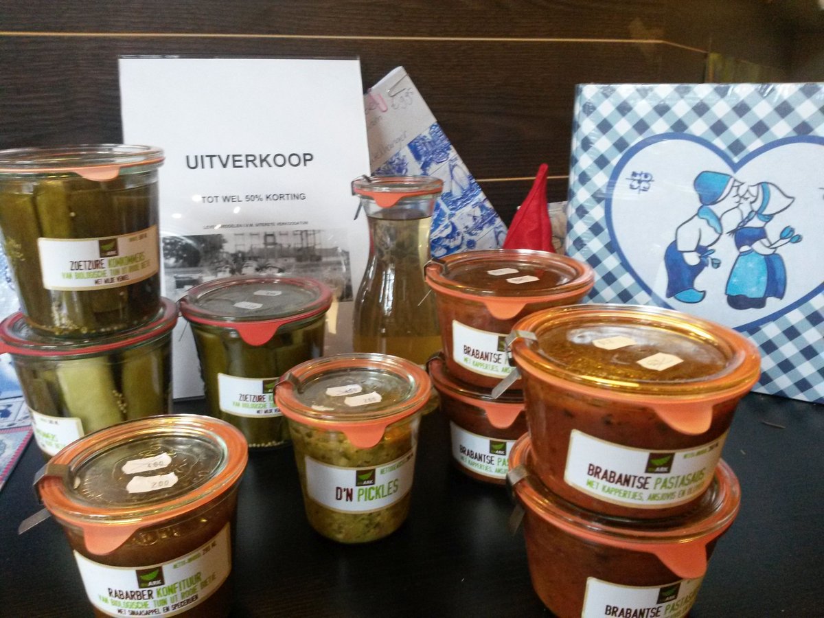 Ook wij hebben uitverkoop, kom gezellig eens binnen lopen