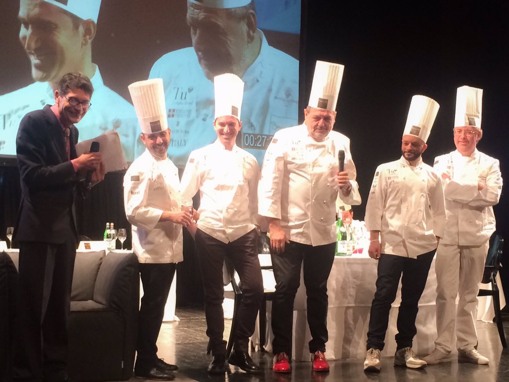 NadiaAfragola's tweet photo. Giuria piatto di carne: F. Bracali, Gianfranco Vissani, Riccardo Monco, Gian Piero Vivalda, Fabio Pisani.
#bocusdor https://t.co/7NEoFx2GOw