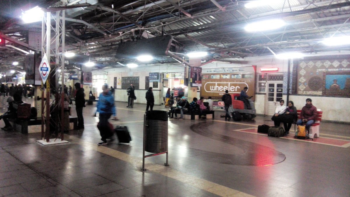 DRMKhurdaRoad's tweet photo. A view of Bhubaneswar station. https://t.co/shpDjh5HeC
